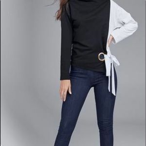 Colorblock sweatshirt/ Black & White